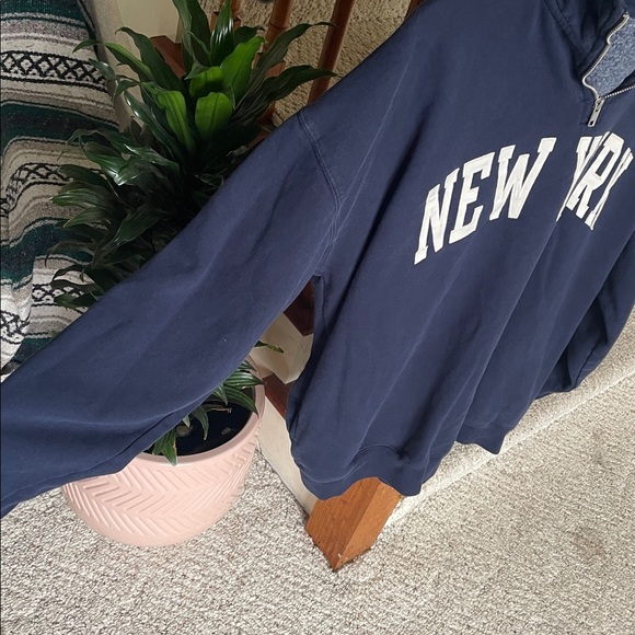 Brandy Melville John Galt New York Quarter Zip Up Sweater in Navy Blue - Picture 4 of 9